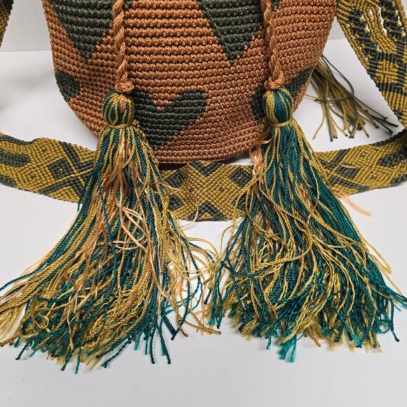 Heart Pattern Hand Crochet Wayuu Style Boho Ethnic Drawstring Shoulder Bag - Picture 3 of 8